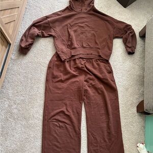 Old Navy Chocolate BrownSET   hoodie front pockets matching wide leg pants